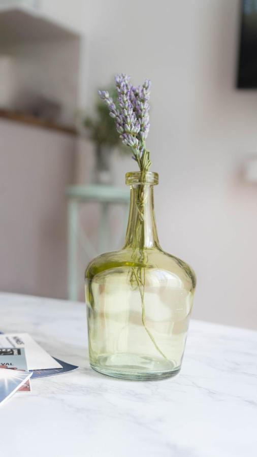 Le Petit Provencal Apartment Nimes Bagian luar foto